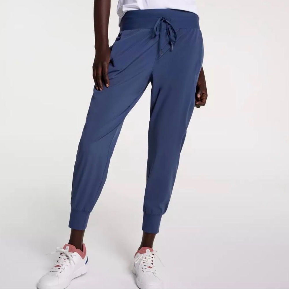 CALIA TrueLight Cargo Pocket Jogger